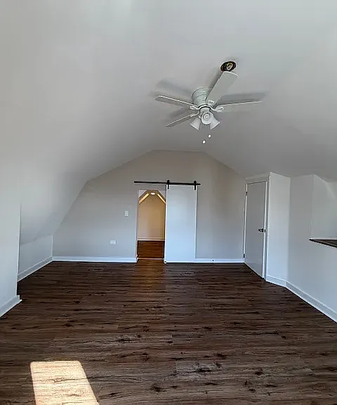 3 bed, $2,700 — Photo 3