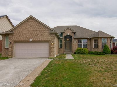 50416 Pinnacle Woods Ln, Macomb, MI, 48042