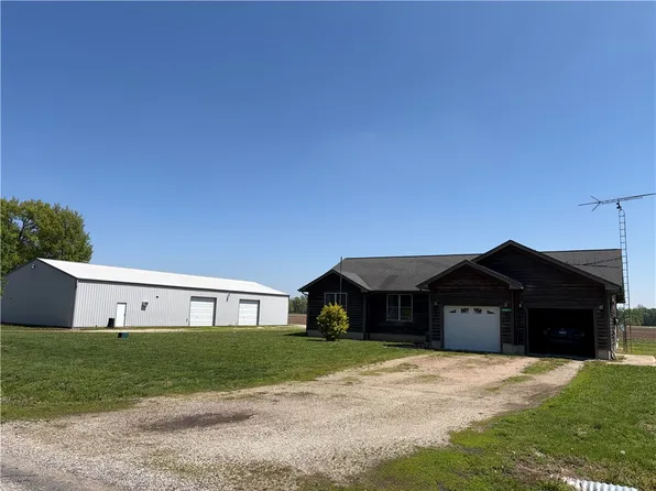 632 County Highway 9, Neoga, IL 62447
