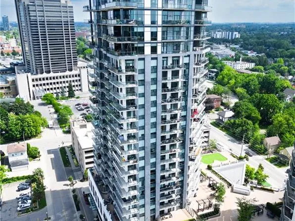 155 Caroline St S #1108, Waterloo, ON N2L 0J8