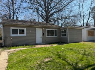 10328 Earl Dr, Saint Louis, MO 63136