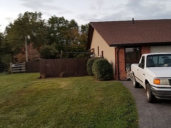 5th image of 2410 Huffville Rd