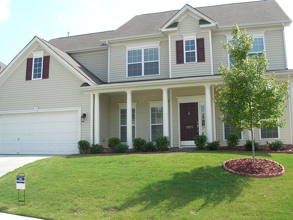 Front view of home