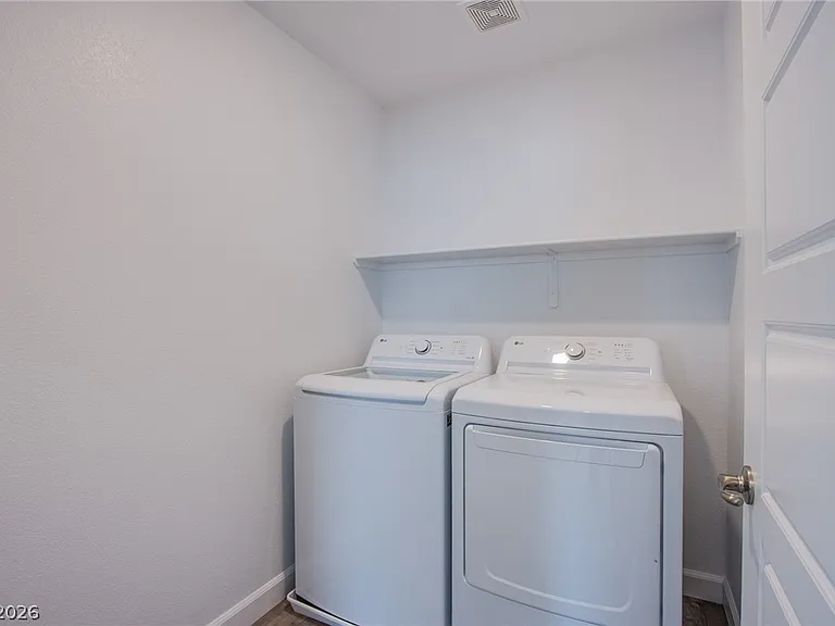 843 Watford Pl — Photo 29