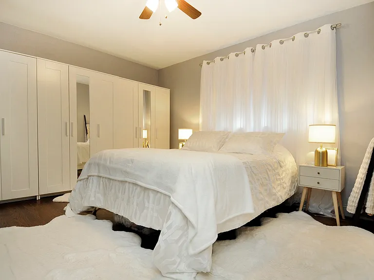 4912 Jamieson Ave #2 — Photo 13