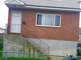 235-12 Bentley Rd, Rosedale, NY 11422