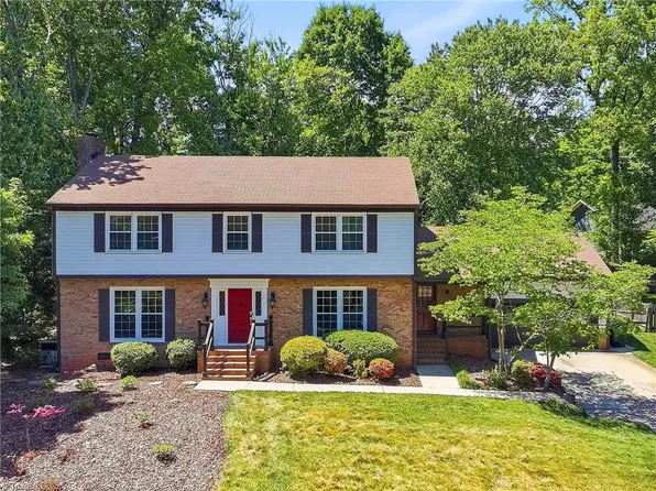 1717 Bearhollow Rd, Greensboro, NC 27410