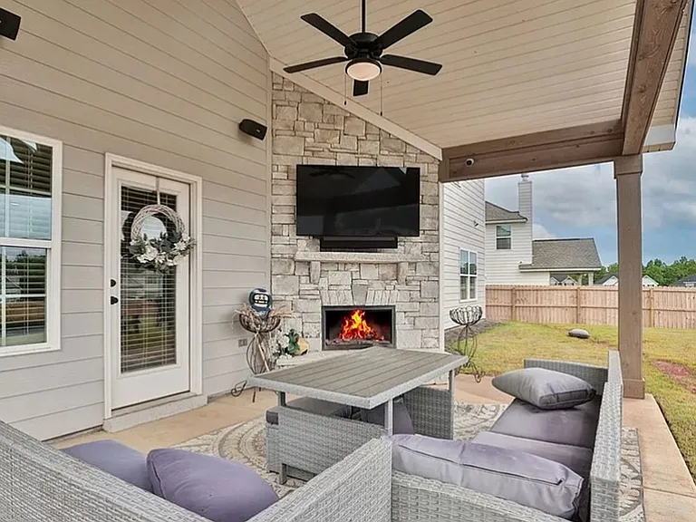 3080 Wynn Way — Photo 35