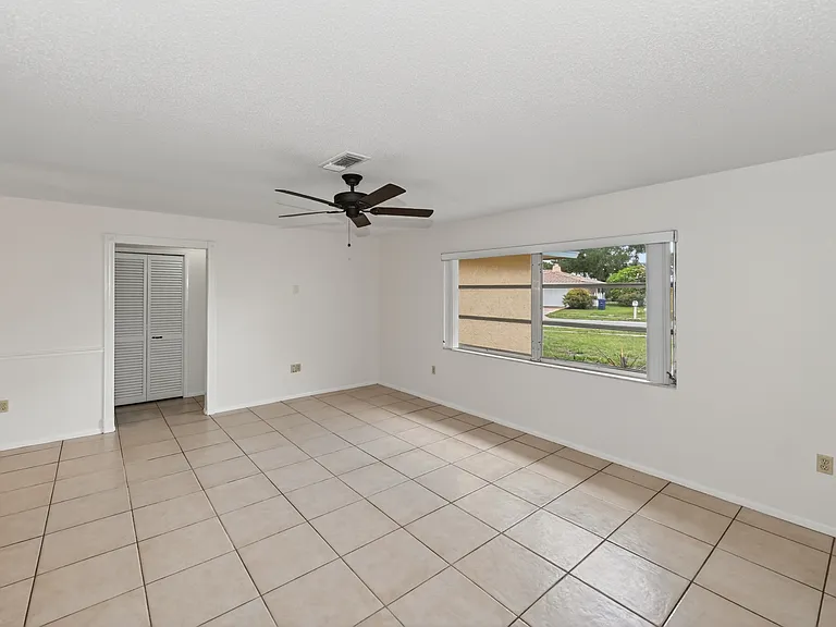 2508 Cardwell Way — Photo 6