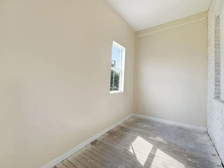 8041 S Laflin St #2 — Photo 19