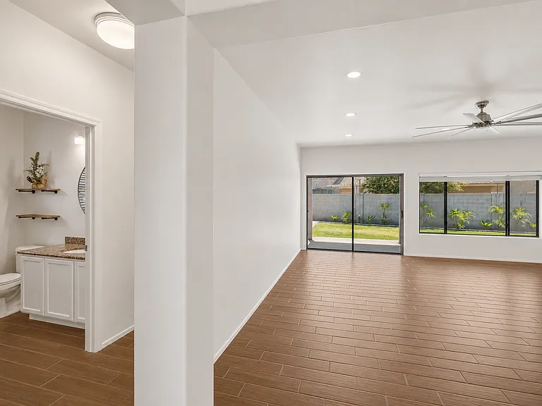5427 W Marietta Dr — Photo 14