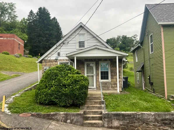476 White Ave, Morgantown, WV 26501