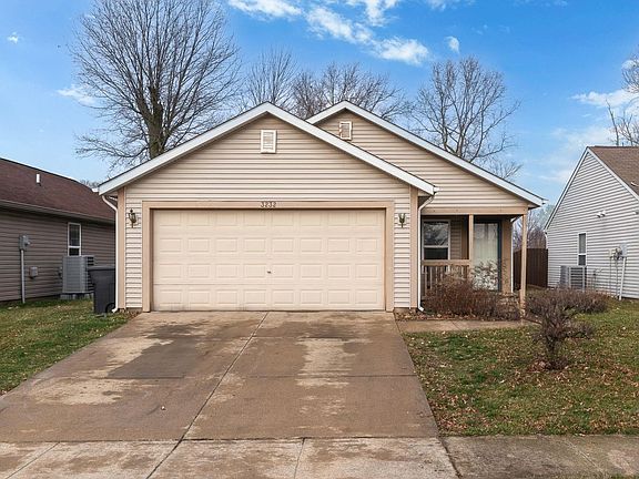 2nd image of 3232 Townsend Dr