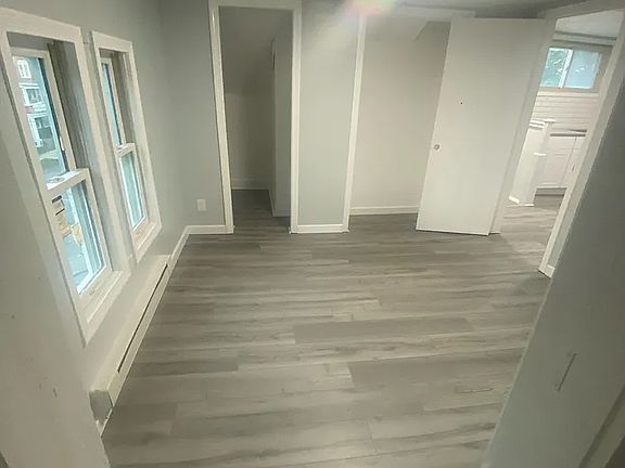 5th image of 100 Gilbert Ave #3
