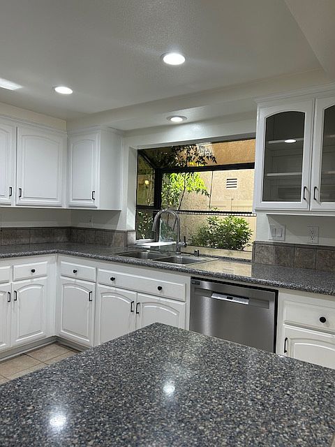 1st image of 6767 Sargent Ln