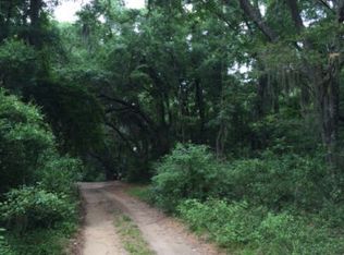 129 Mamalou Ln, Saint Simons Island, GA 31522