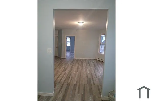 Building Photo - 210 Woodlawn Ter #2