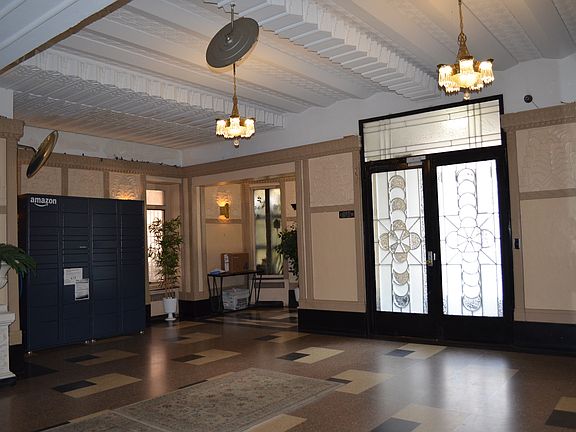 2nd image of 200 Clinton St APT 5M