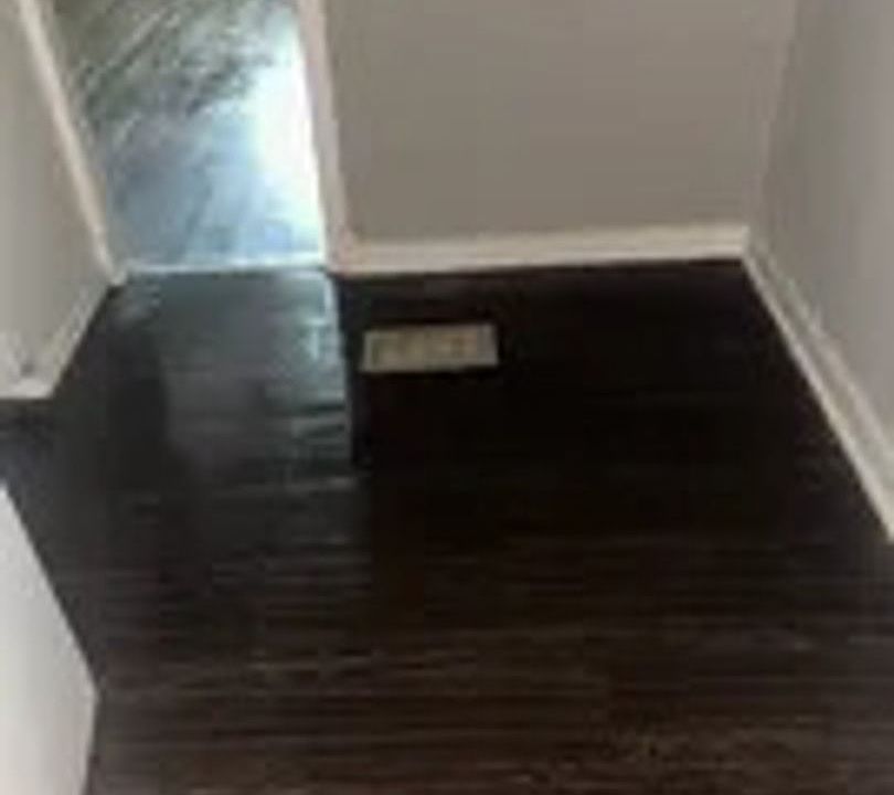 2nd image of 5200 Saint John Ave #5206-7