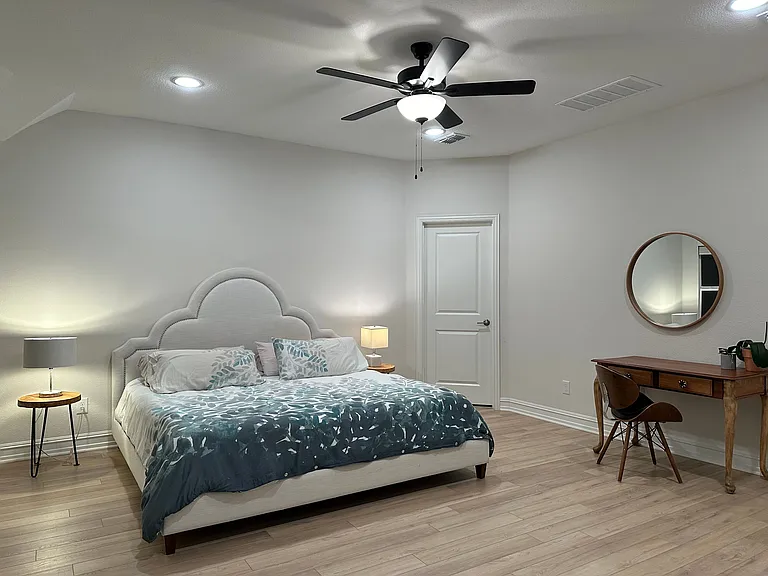 2317 Chapel Cross Ln — Photo 16