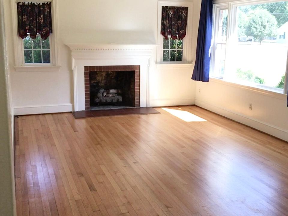 Beautiful Hardwood Floors and Bright Rooms