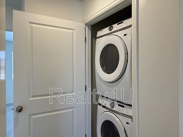 203 E Arcade Dr #1 — Photo 19