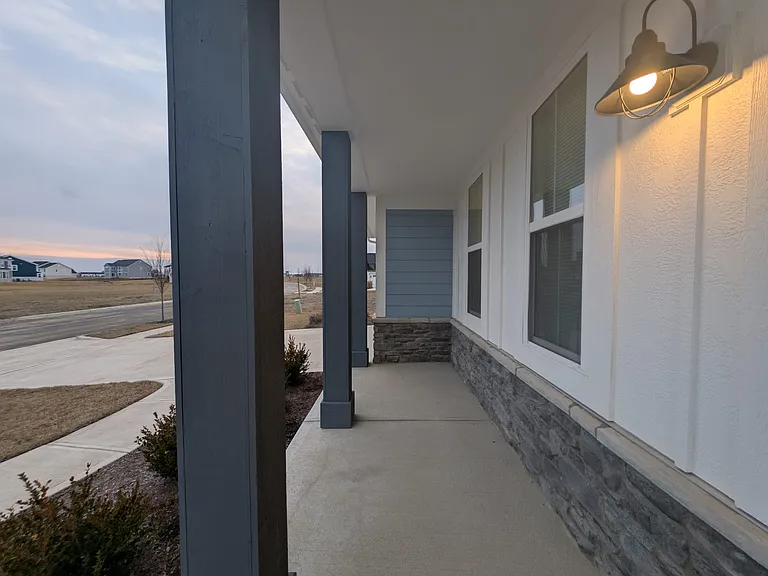 8246 Woodstar Dr — Photo 19