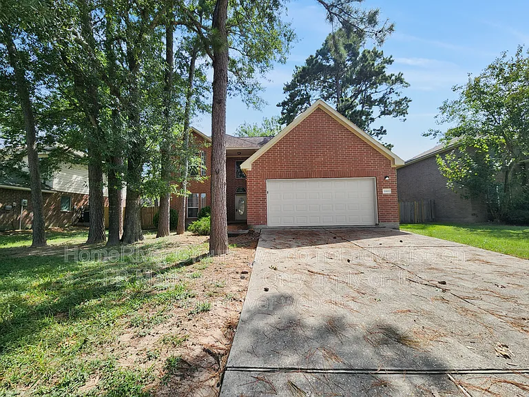 11915 Cottonwood Ln — Photo 1