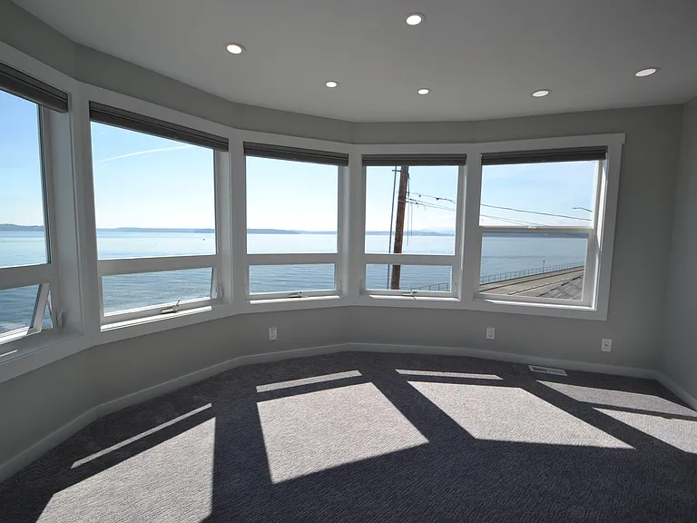 3504 Beach Dr SW — Photo 18