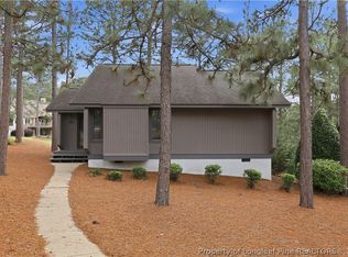 180 Barton Hills Ct, West End, NC 28374