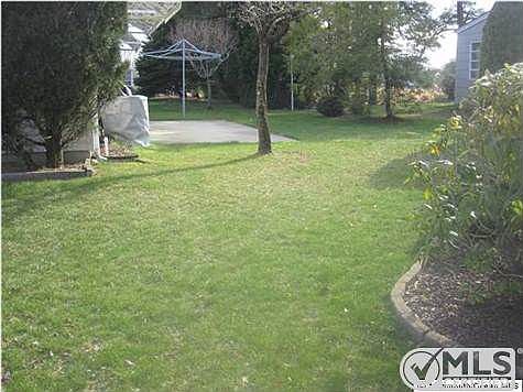 2nd image of 71 Nostrand Dr