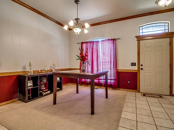 4th image of 700 N Caddell Way