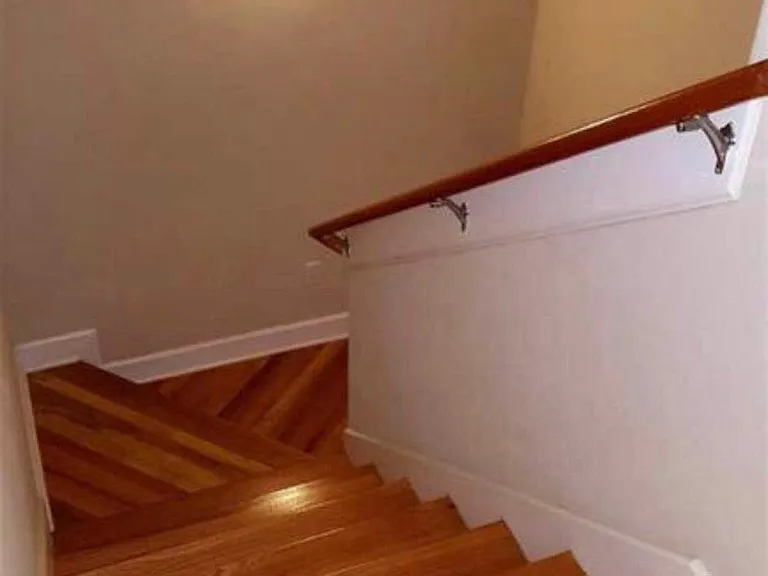 2213 Delta Ln — Photo 10