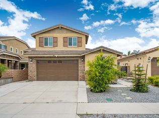 15774 Hanover Ln, Fontana, CA 92336