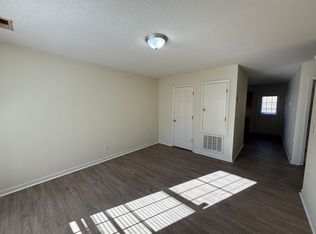 614 E Parker St APT H, Graham, NC 27253