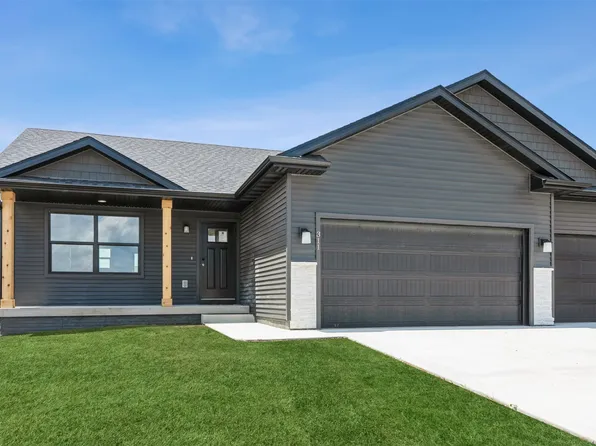 311 N 19th St, Indianola, IA 50125