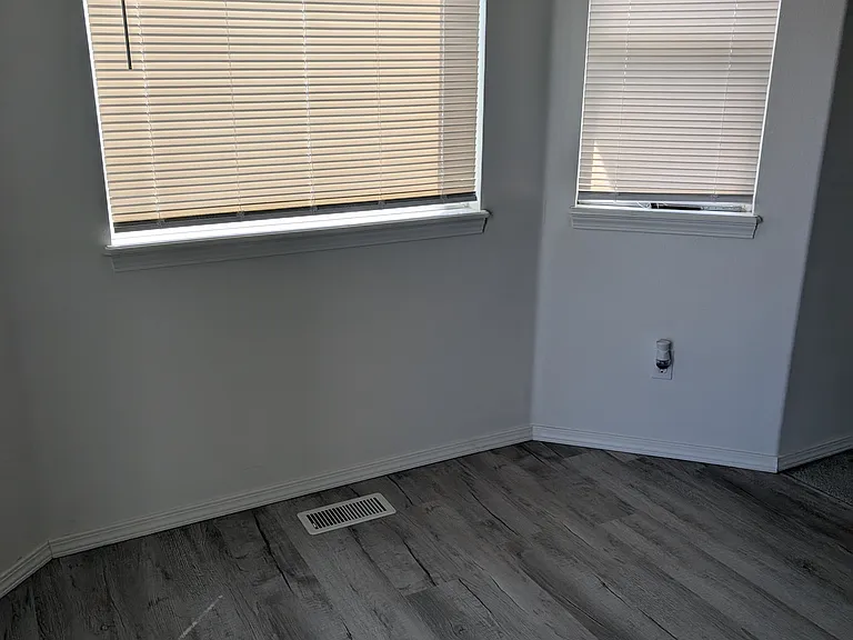 14270 Shenandoah St — Photo 5
