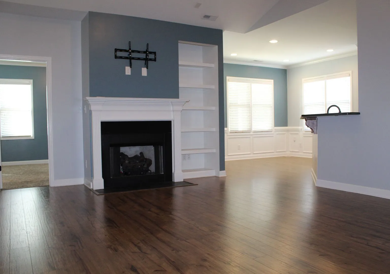 415 Graces Farm — Photo 3