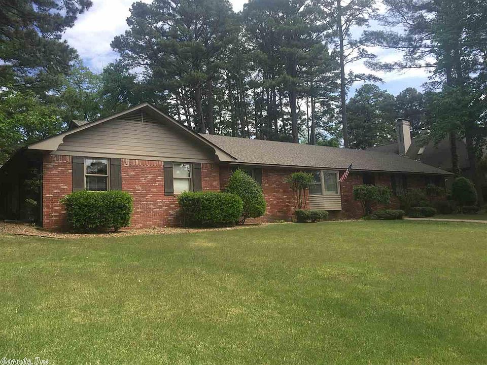 1st image of 1 Pine Forest Dr