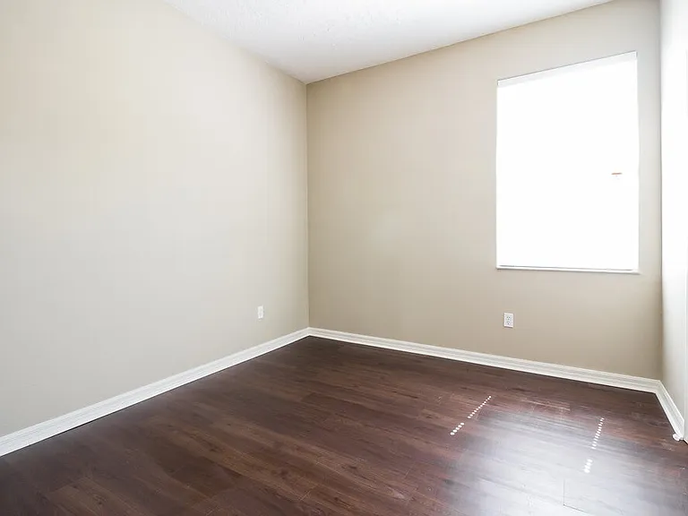 1645 The Oaks Blvd — Photo 13