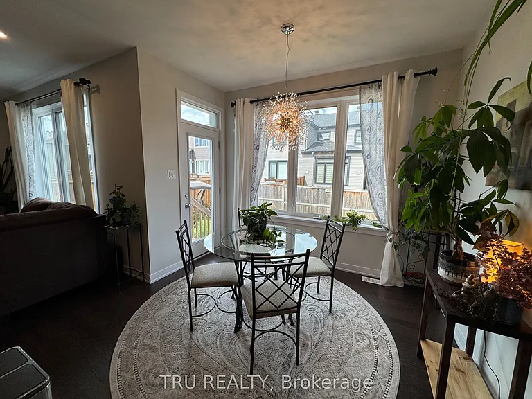 802 Sendero Way — Photo 6