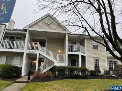 1016 Ash Dr, Mahwah, NJ, 07430