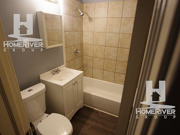 5th image of 4207 College Ave