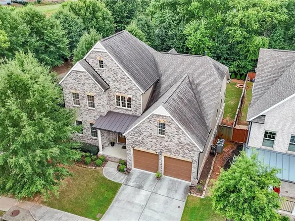 1659 Benham Dr, Snellville, GA 30078