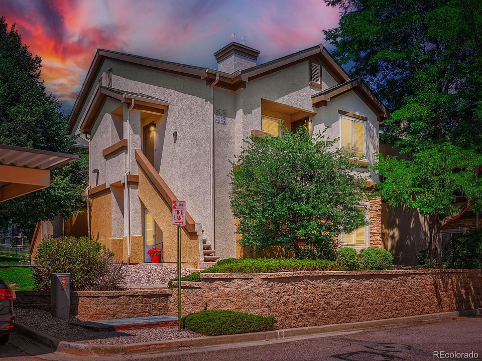 1st image of 3928 Riviera Grove #201