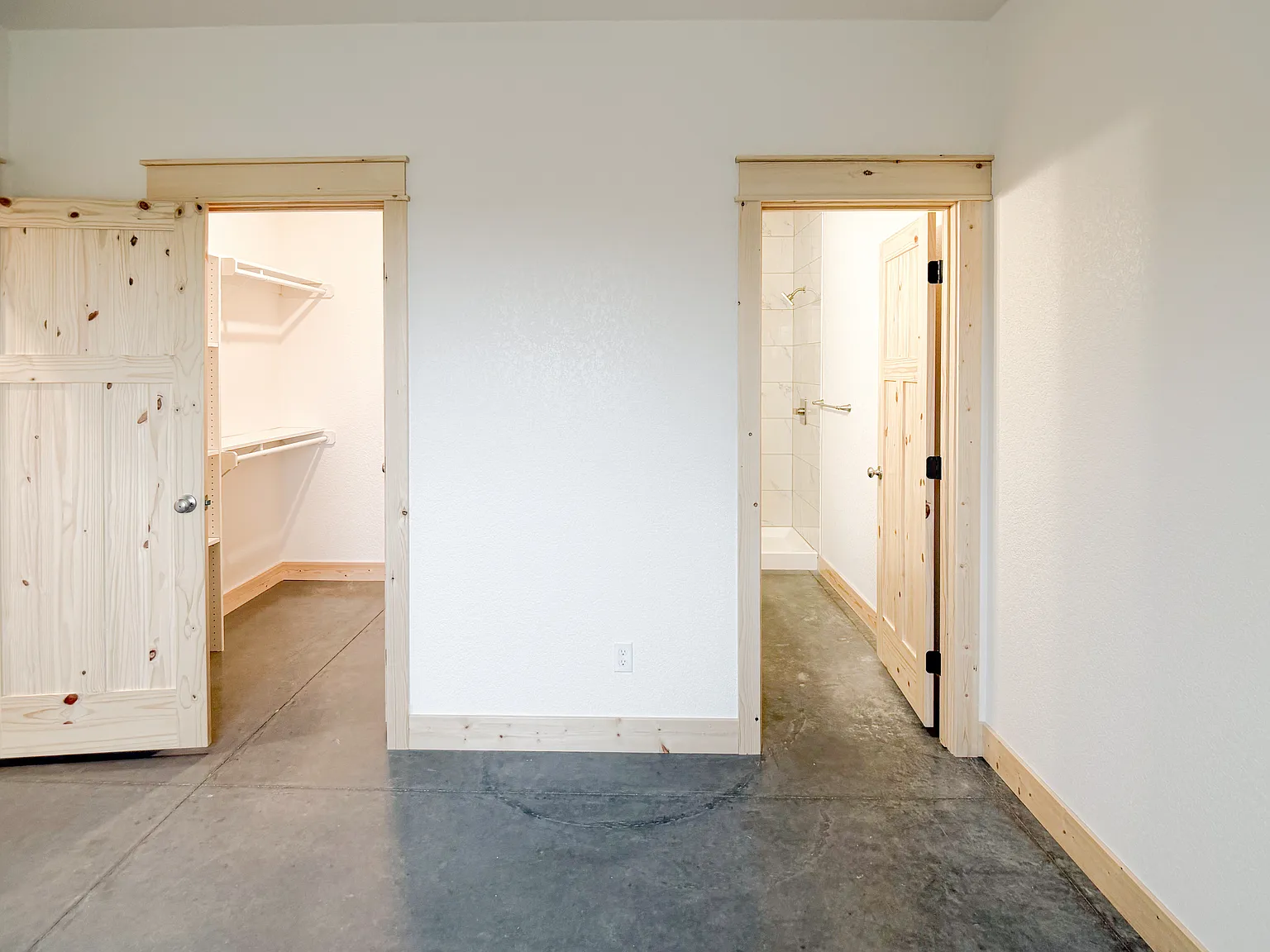 3 bed, 1211 sqft, $2,250 — Photo 4