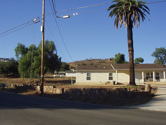 Low Monthly Electric & Propane Bills