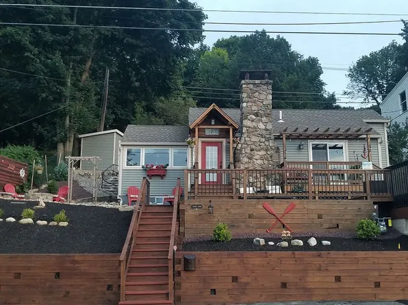 7 Maple Pkwy, Sparta, NJ 07871