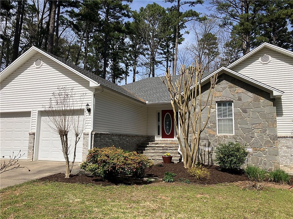 1st image of 10089 White Oak Ln