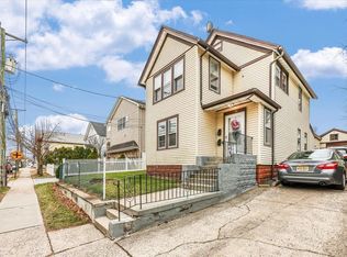 86 W Main St FLOOR 1, Bergenfield, NJ 07621
